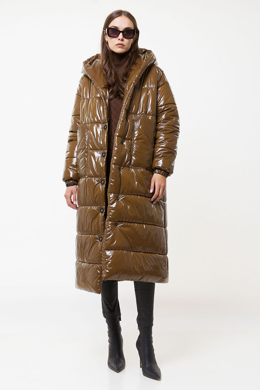 Пальто миди с капюшоном